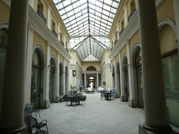 Monolocale, via del Teatro,centro città,Trieste